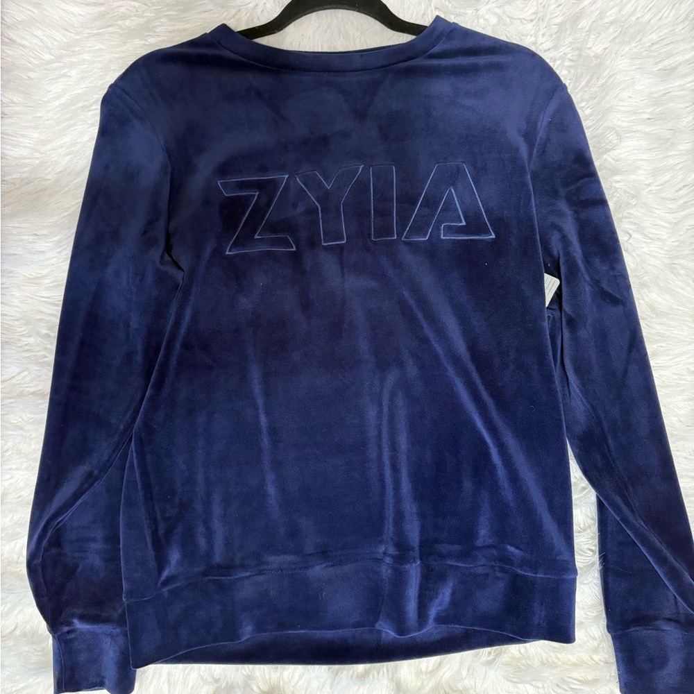 ZYIA Women's Navy Crew Neck Sweater
